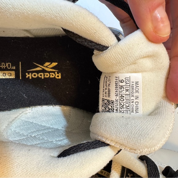 Reebok Classic White Sneakers Gum Sole - Picture 4 of 6